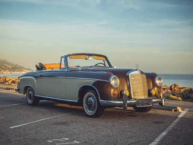 1957 Mercedes-Benz 200-Series 220s Cabrio