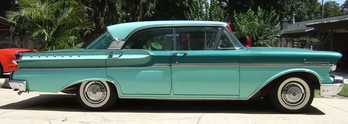 1957 Mercury Monterey