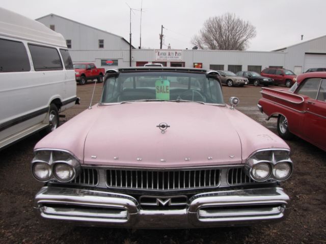 1957 Mercury Monterey Turn Pike Cruiser