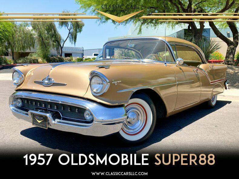 1957 Oldsmobile Super 88 4dr Hardtop