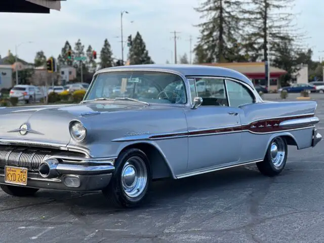 1957 Pontiac Star Chief