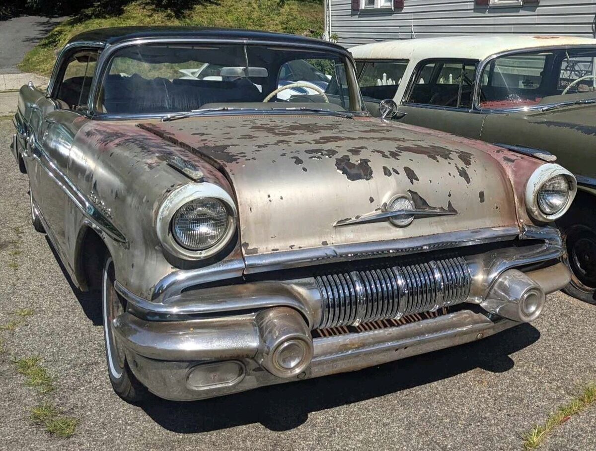 1957 Pontiac Star Chief