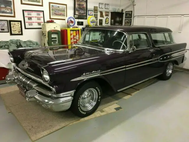 1957 Pontiac Safari