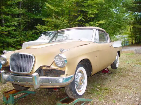 1957 Studebaker Golden Hawk