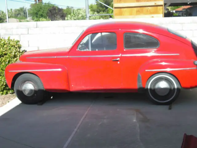 1957 Volvo PV-444 RED