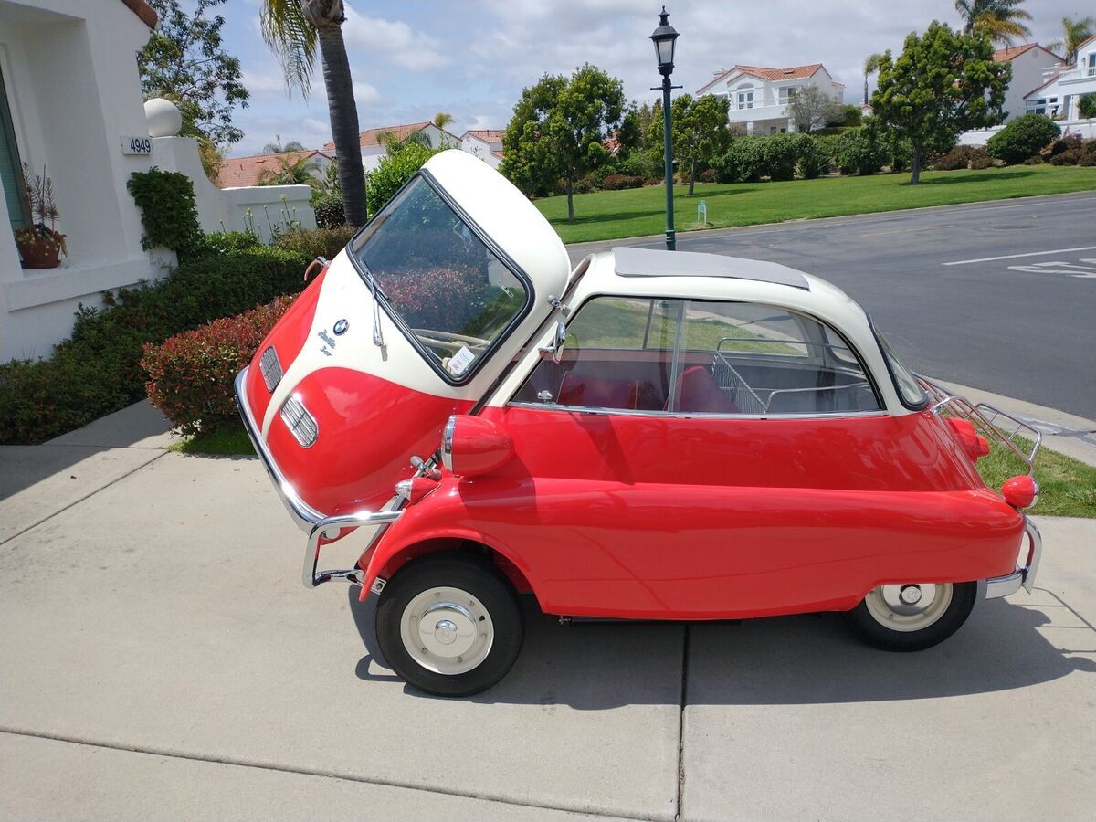 1958 BMW isetta 300