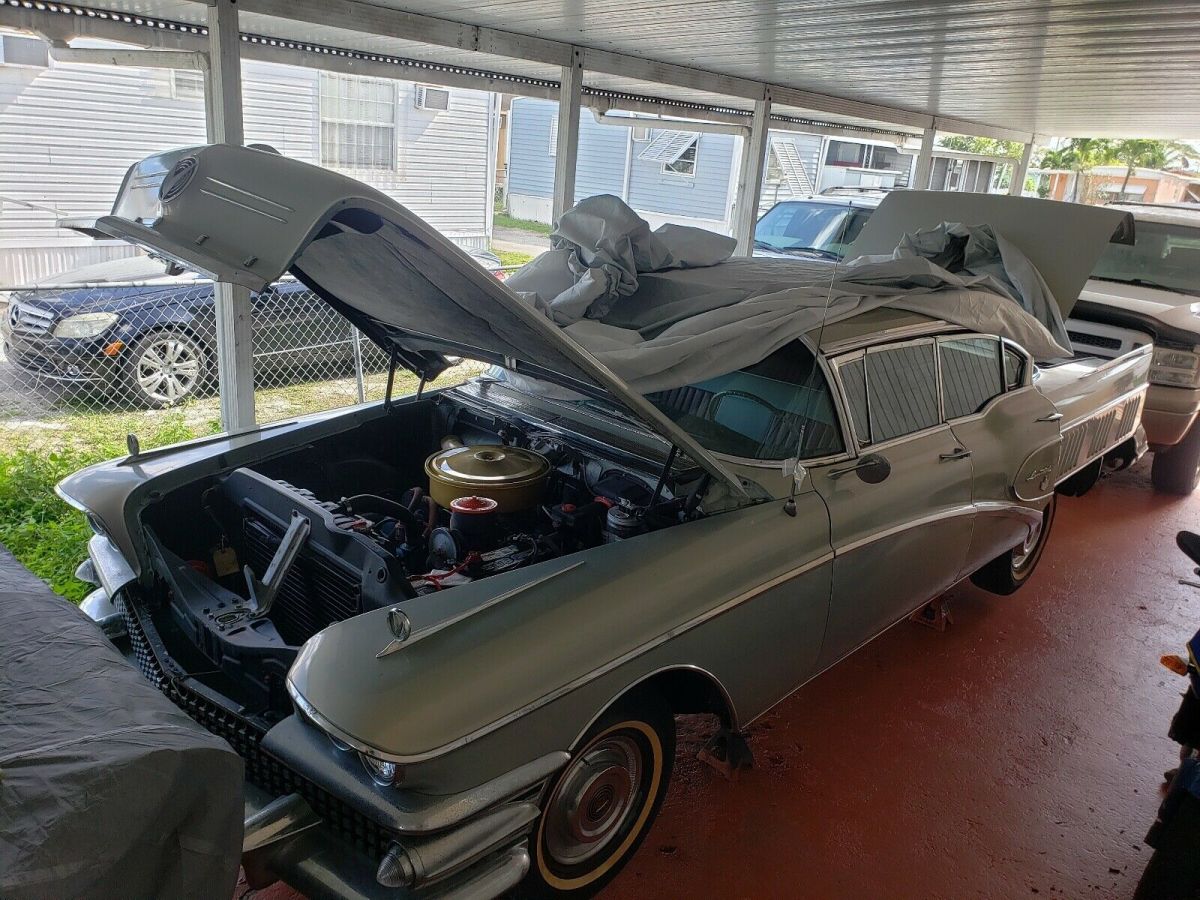 1958 Buick Limited without column