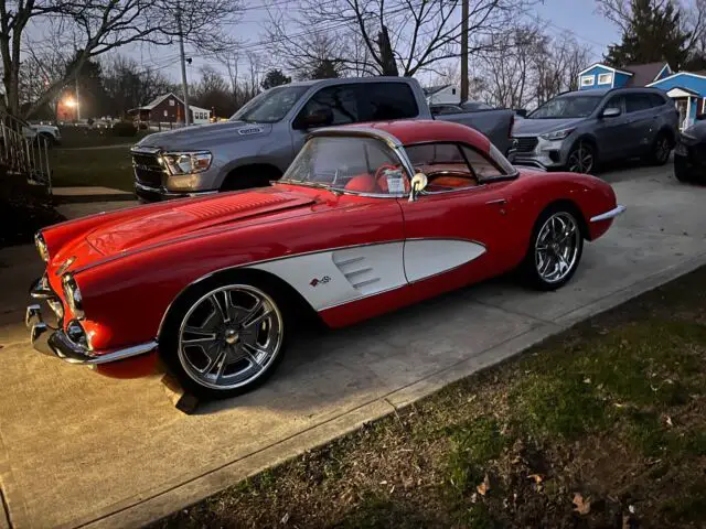 1958 Chevrolet Corvette restomod