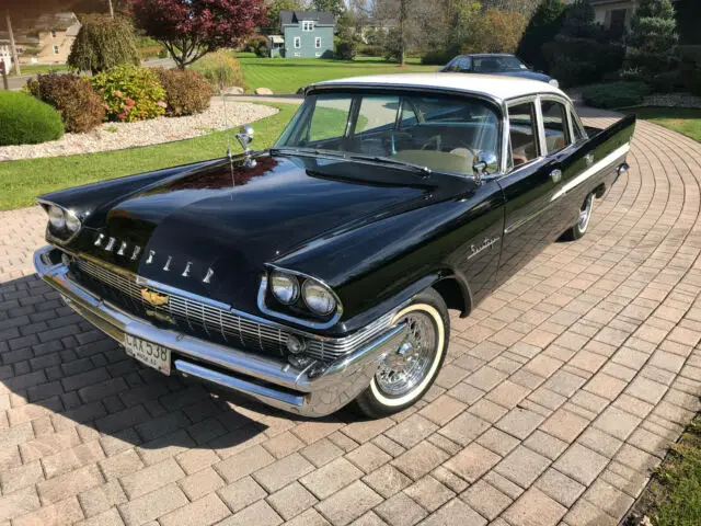 1959 Chrysler Saratoga