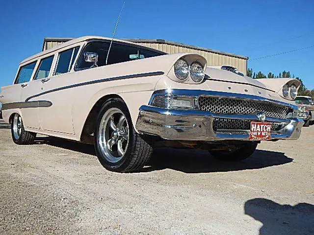 1958 Ford Fairlane Station Wagon 332 Interceptor