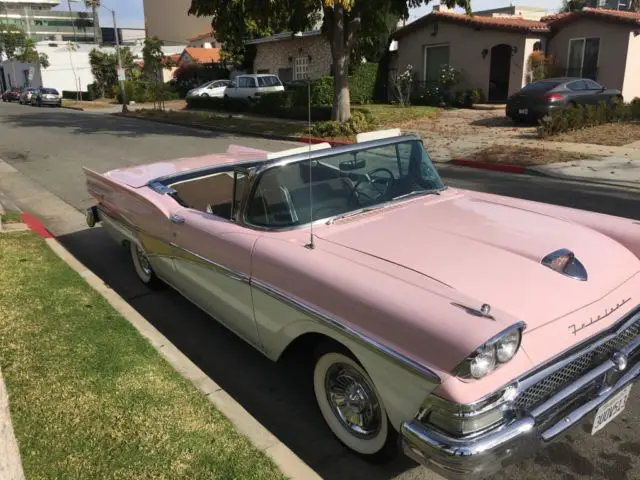 1958 Ford Fairlane