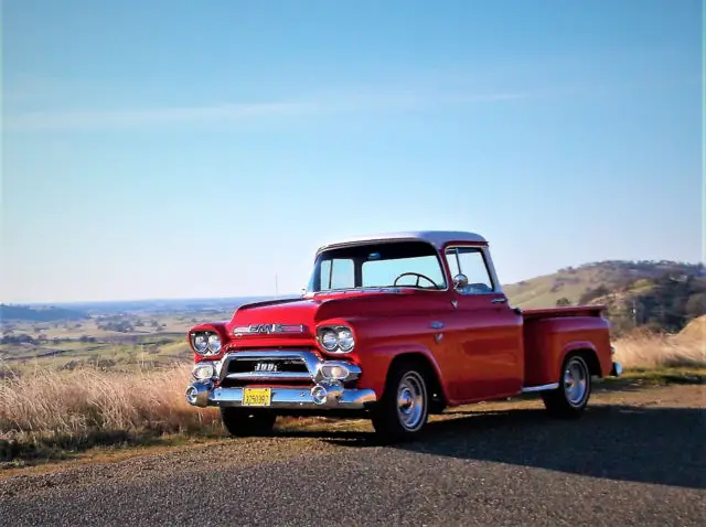 1958 GMC 100 big back window / s.s. trim