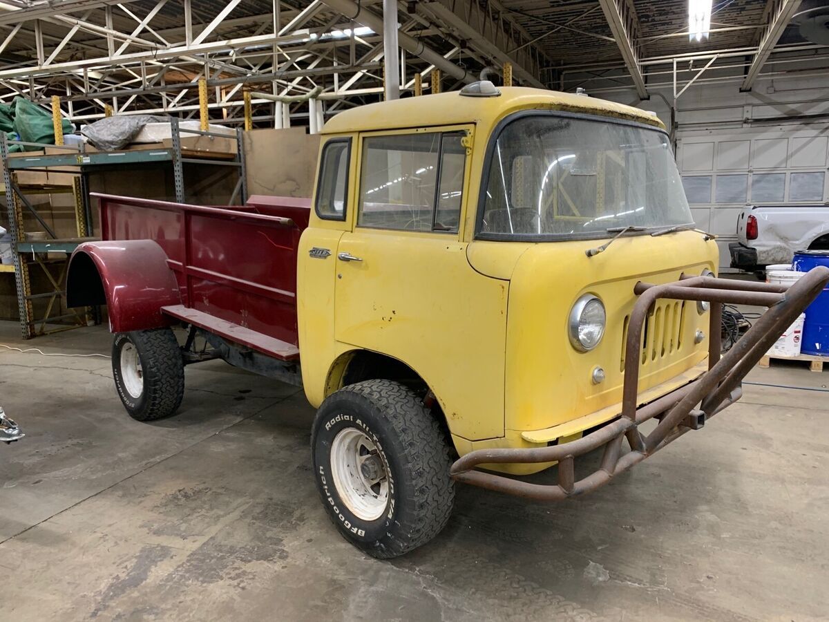 1958 Jeep 2500 Cab over