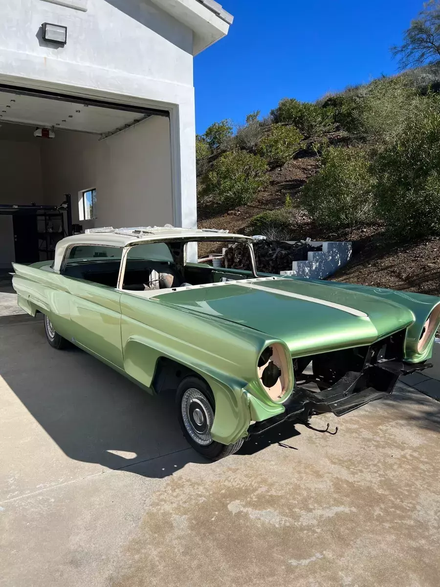 1958 Lincoln Premier