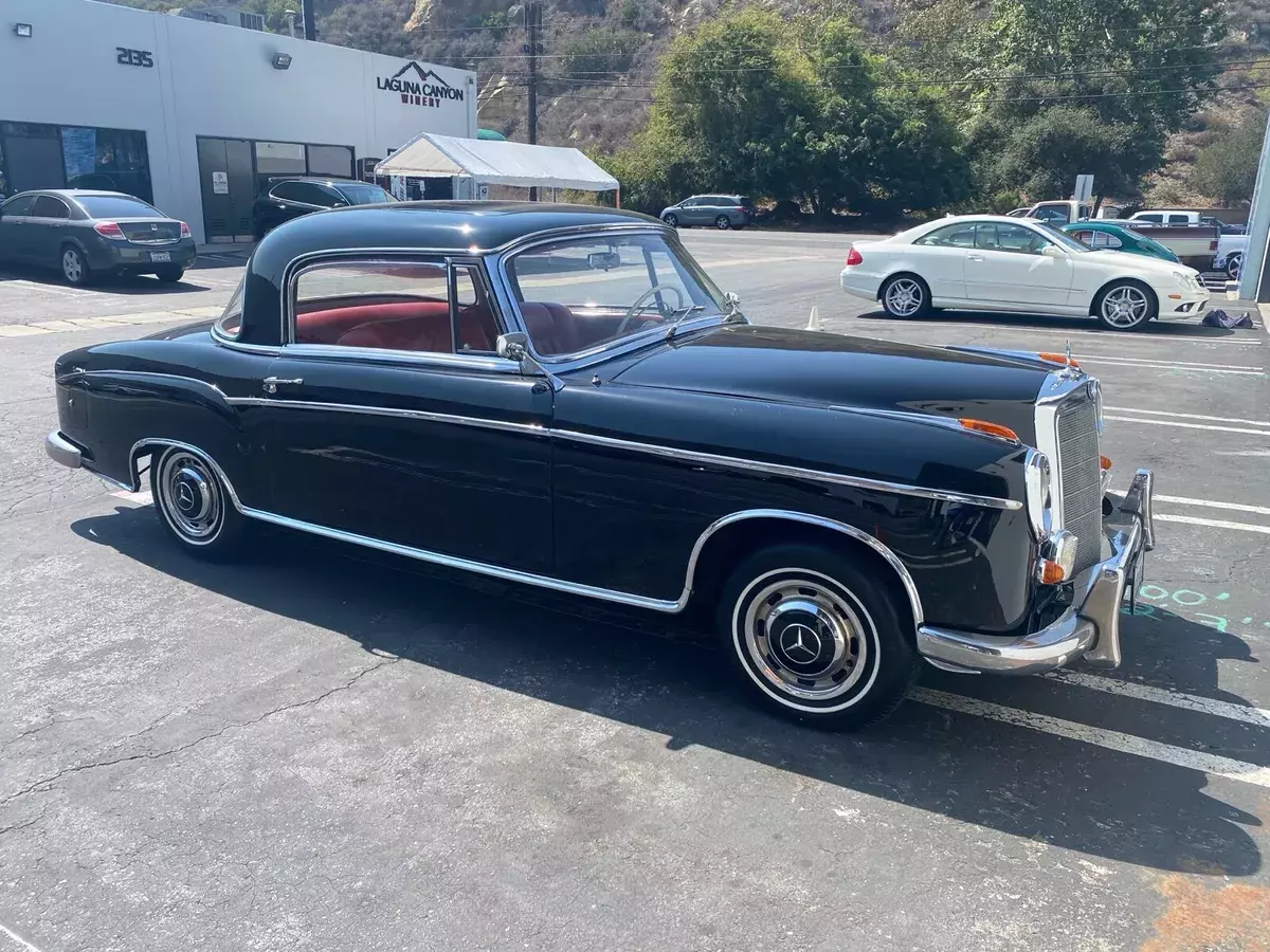 1958 Mercedes-Benz 220 S Coupe