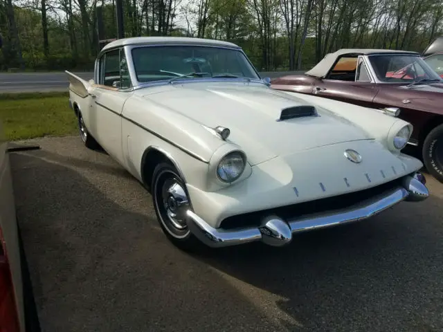 1958 Packard Hawk