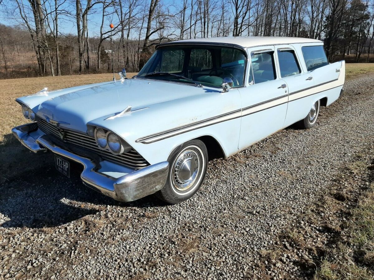 1958 Plymouth sport suburban