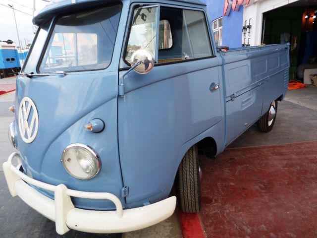 1958 Volkswagen Bus/Vanagon DELUXE