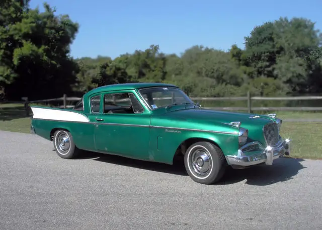 1958 Studebaker Silver Hawk