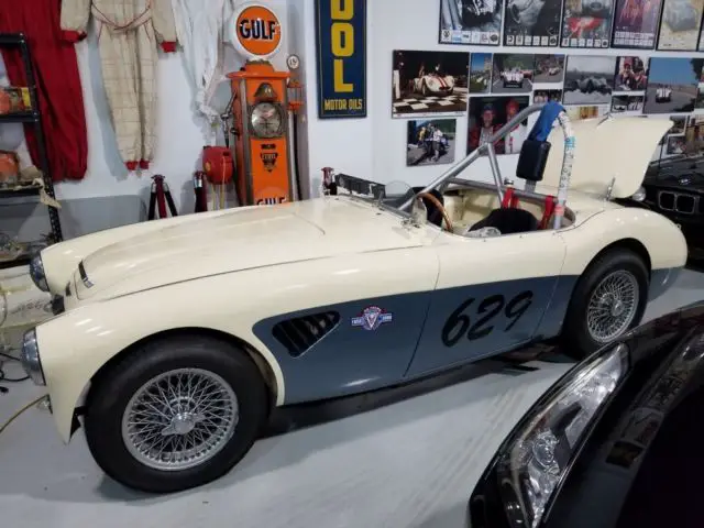 1959 Austin Healey 100-6 2.6L Straight 6 convertible