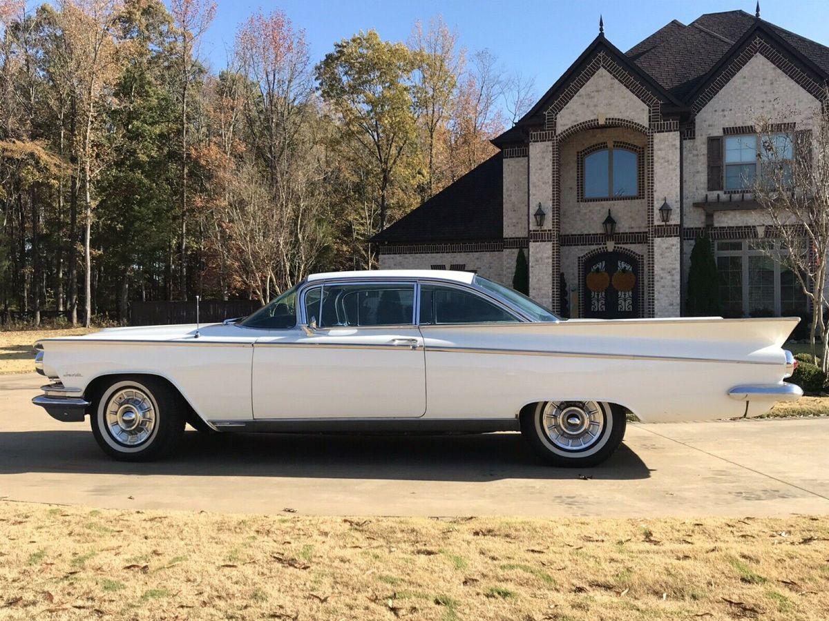 1959 Buick Invicta hardtop