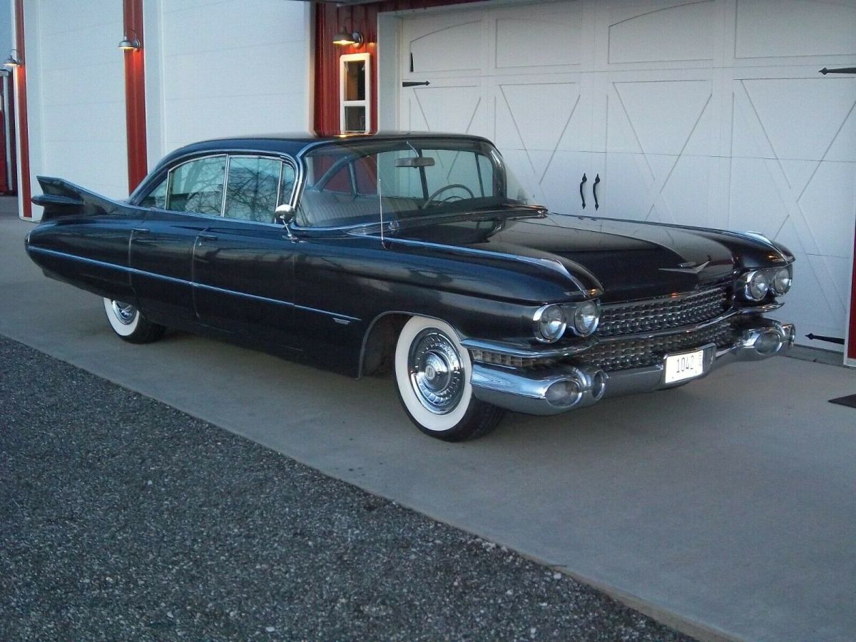 1959 Cadillac Series 62 lots