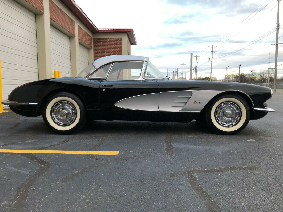 1959 Chevrolet Corvette 2 door