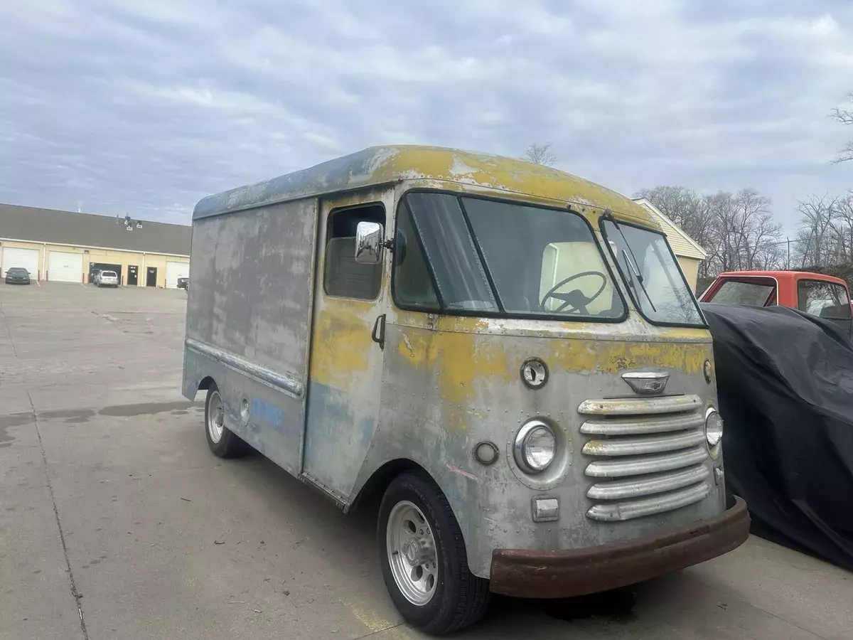 1959 Chevrolet Panel Step Van Kurbside