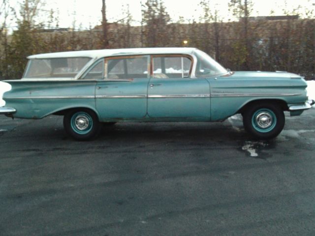 1959 Chevrolet Impala Parkwood