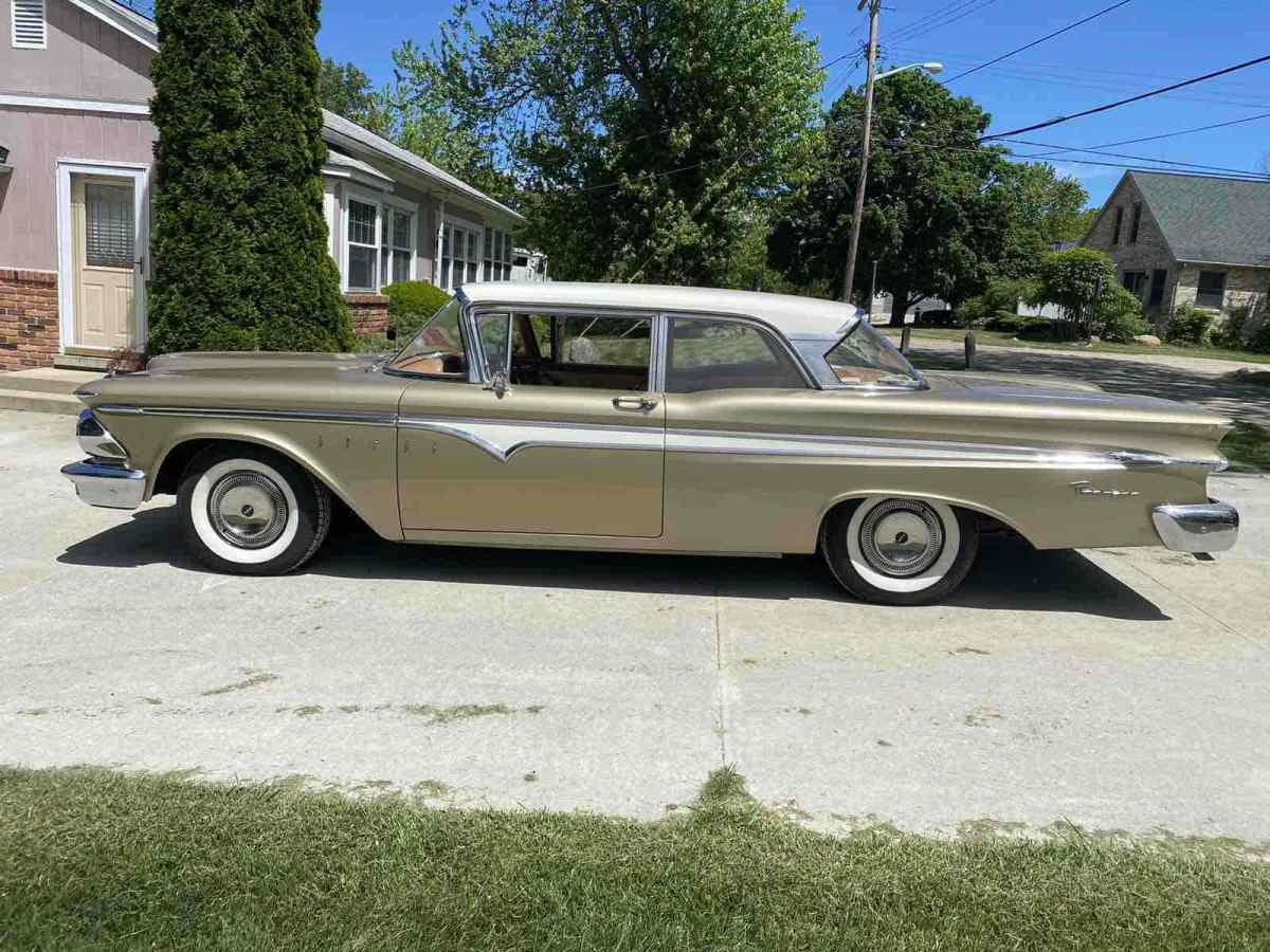 1959 Edsel Ranger