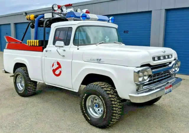 1959 Ford F-100 Ghostbusters Ecto-100 / Ecto-1 Replica Truck 35th