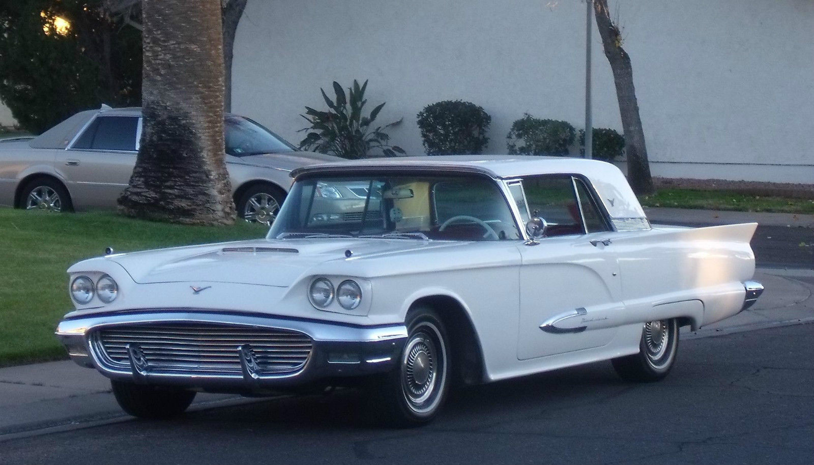 1959 Ford Thunderbird