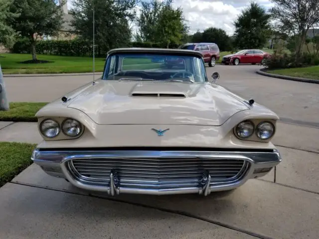 1959 Ford Thunderbird