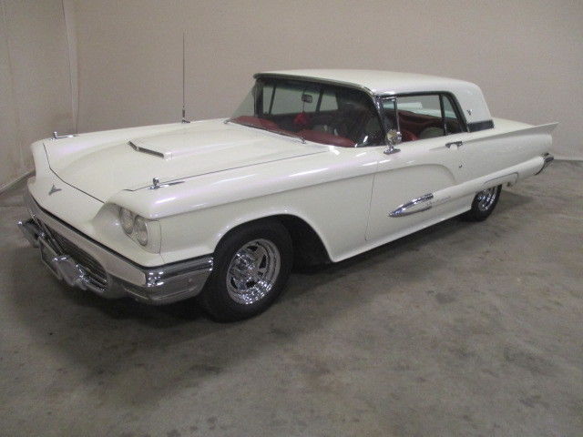 1959 Ford Thunderbird