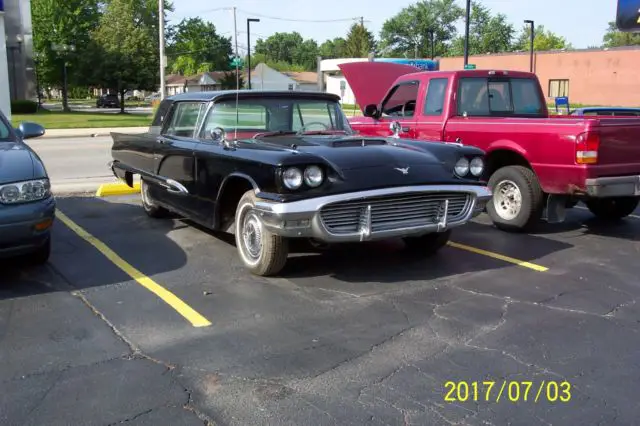 1959 Ford Thunderbird