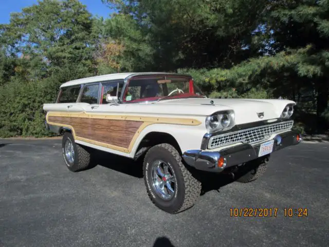 1959 Ford Country Squire