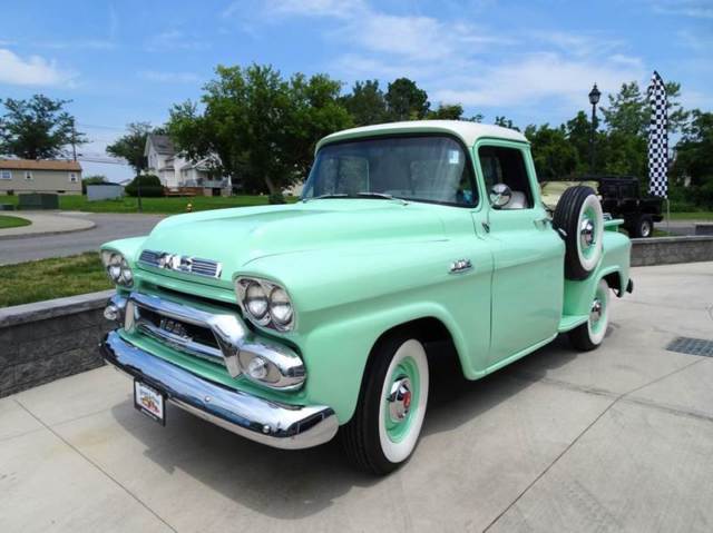 1959 GMC 100 / 101 TASK FORCE