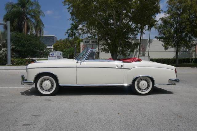 1959 Mercedes-Benz 200-Series 220S CABRIOLET