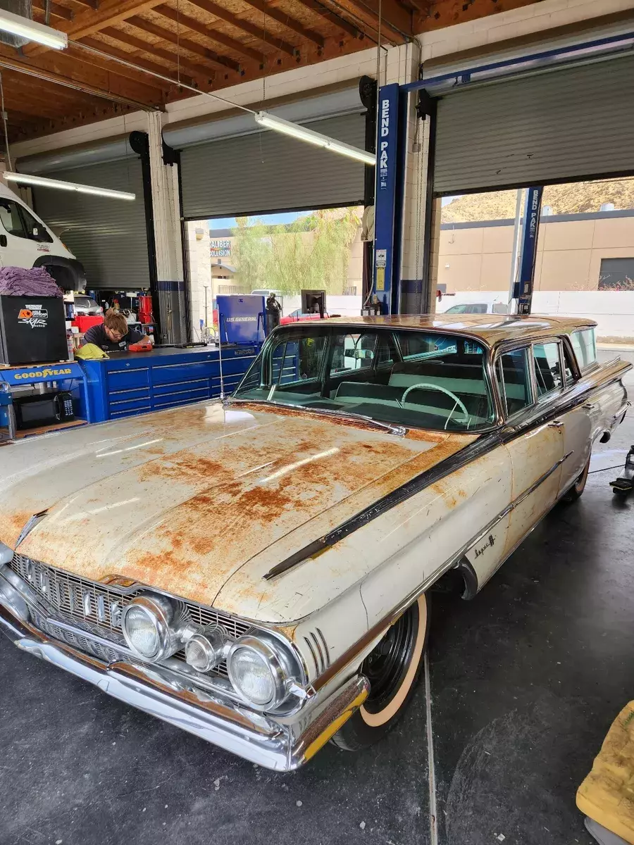 1959 Oldsmobile 88 super 88 fiesta