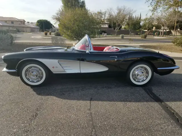 1959 Chevrolet Corvette Black