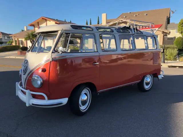 1960 Volkswagen Bus/Vanagon Deluxe