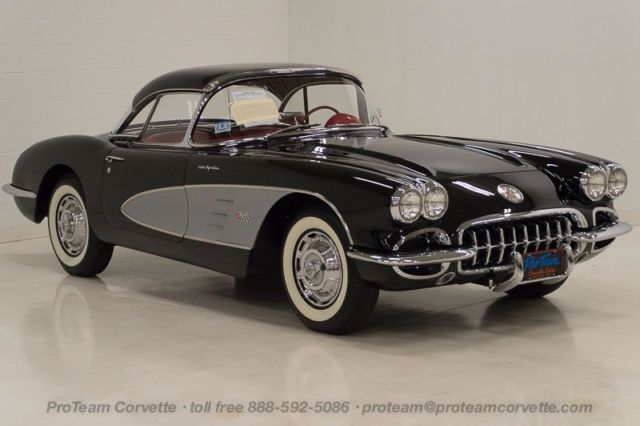 19600000 Chevrolet Corvette