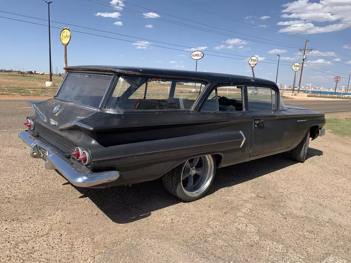 1960 Chevrolet Brookwood 2 door