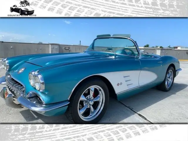 1960 Chevrolet Corvette 2dr Conv