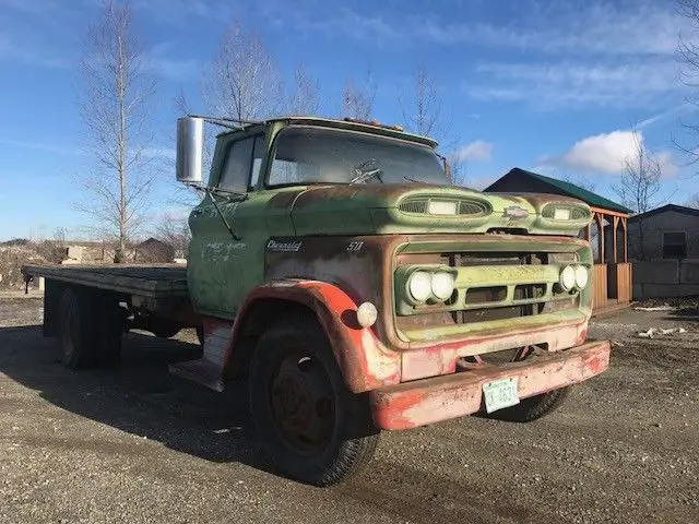 1960 Chevrolet Viking 50 LCF Flatbed Truck