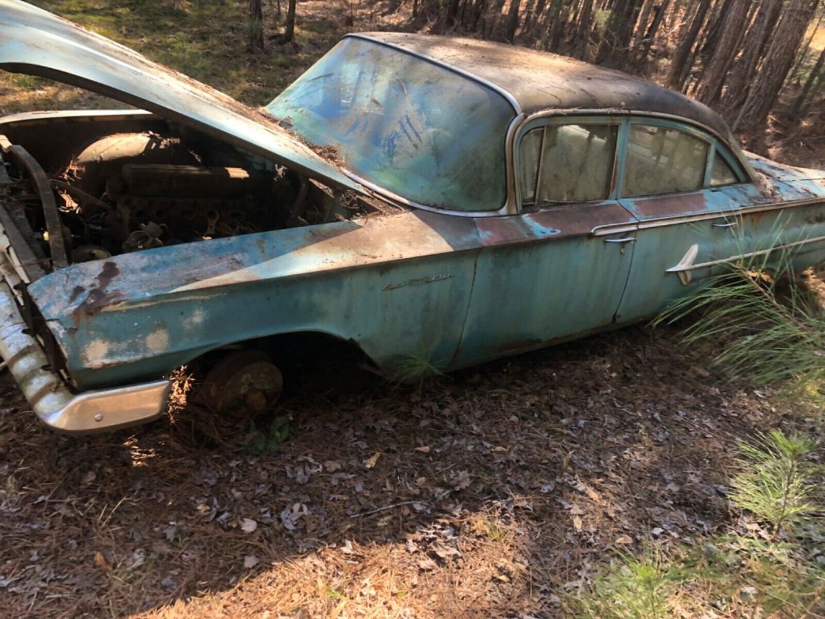 1960 Chevrolet Impala 4 DOOR