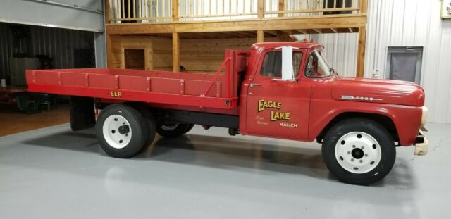 1960 Ford F-550 F600 Farm Truck