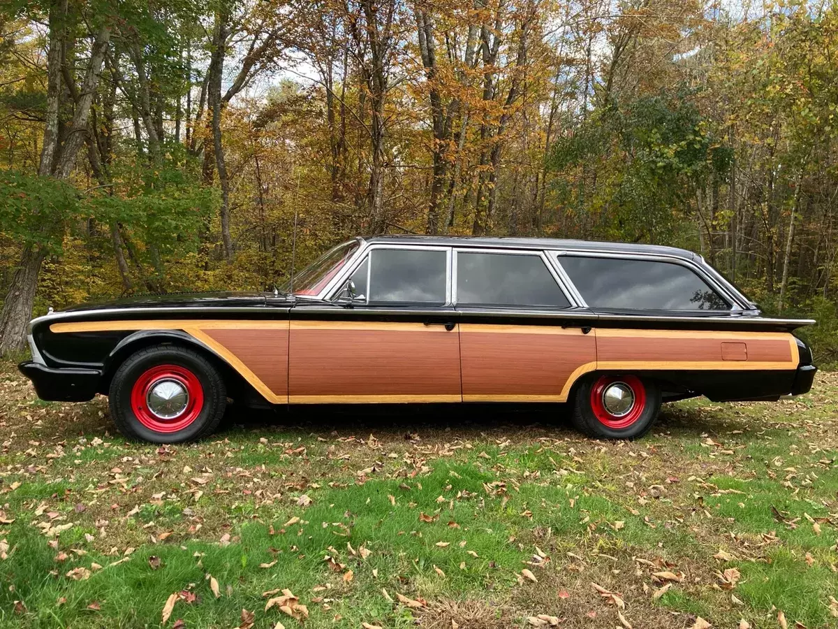 1960 Ford Country Squire