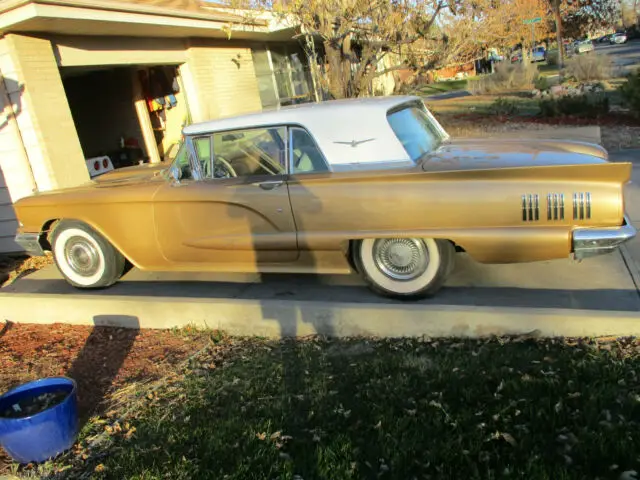 1960 Ford Thunderbird