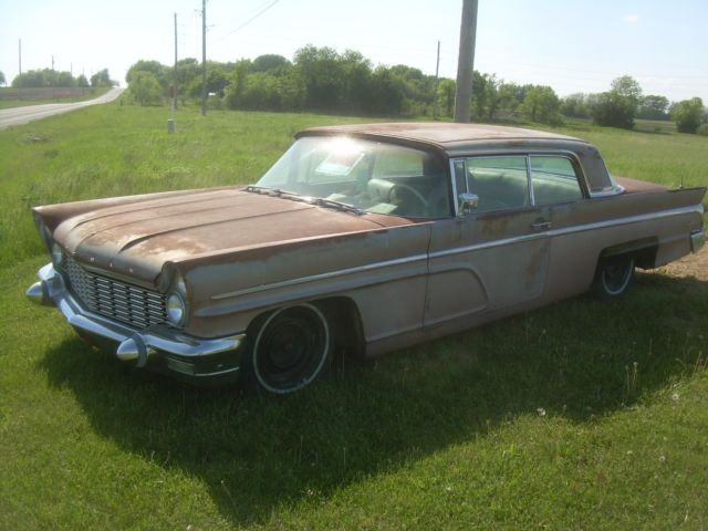 1960 Lincoln Premier